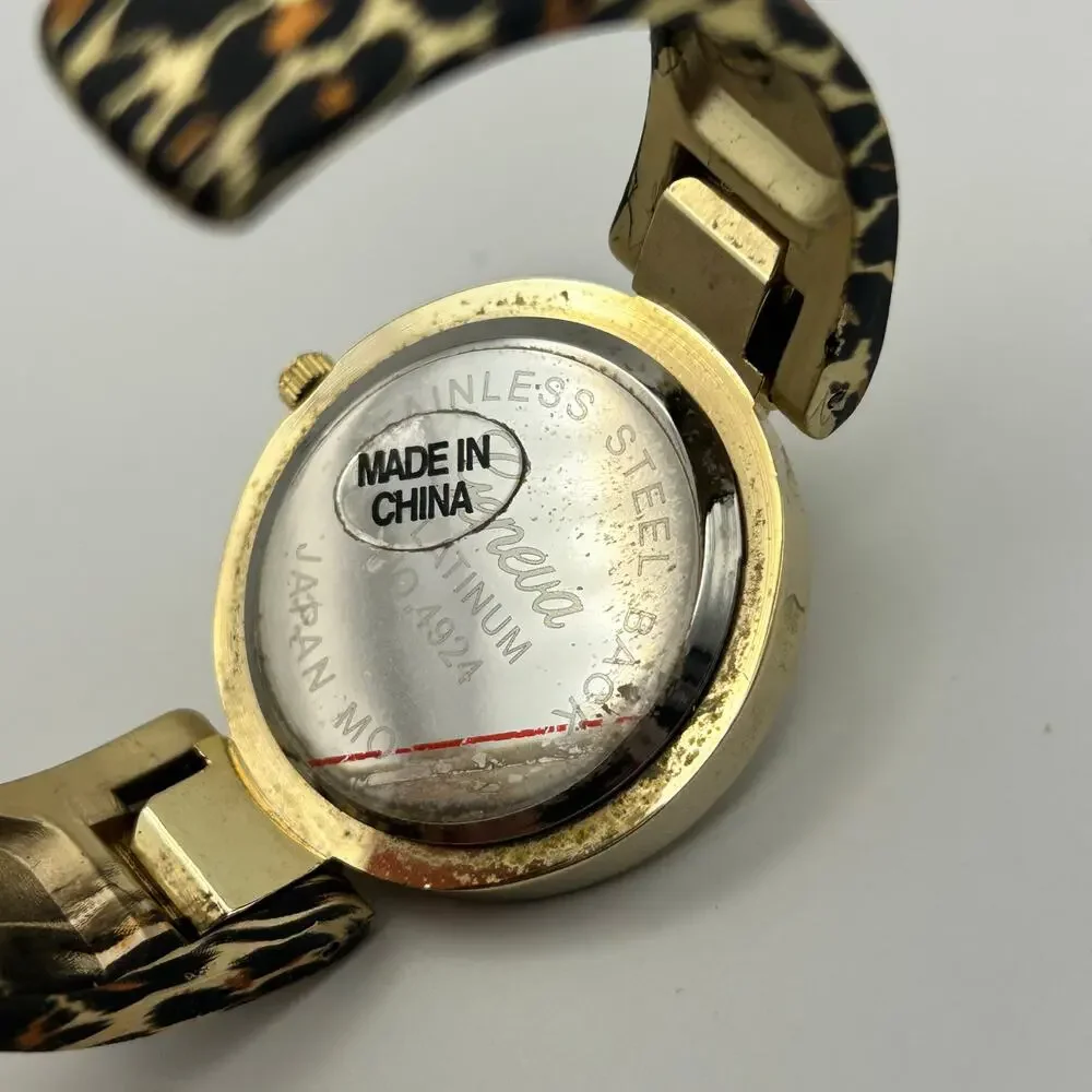 Geneva Platinum Women's Leopard Print Bangle Cuff Fashion Watch New Battery
